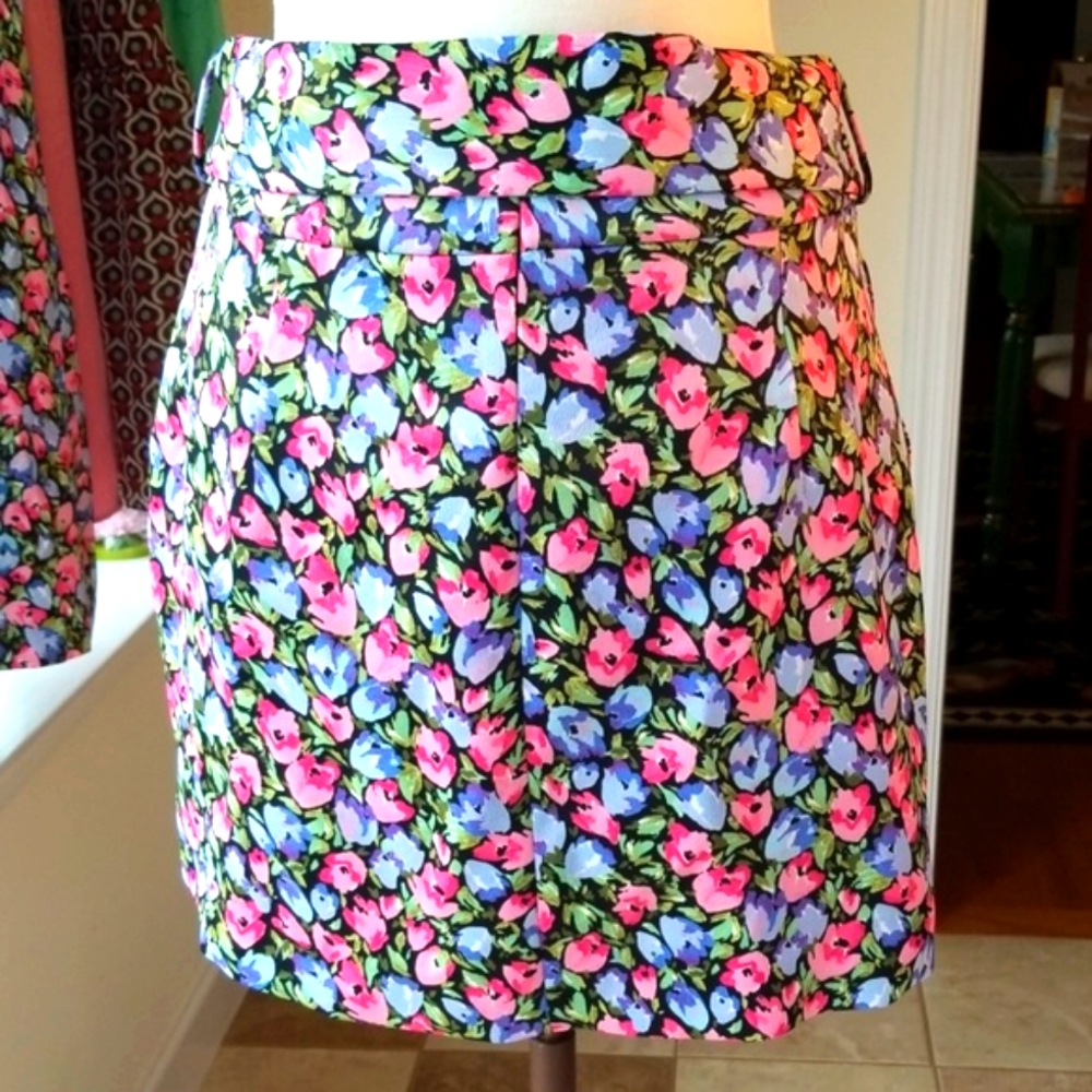 SALE Zara 🩷Floral Belted Mini Skirt w pockets - Picture 5 of 7